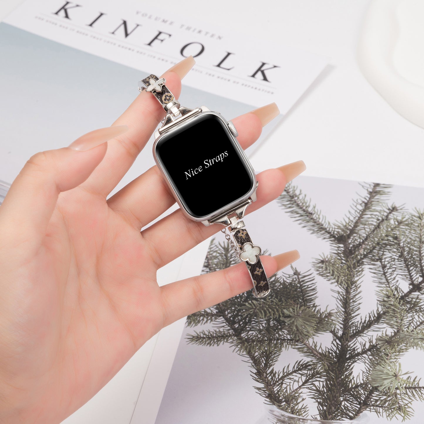 Four-Leaf Clover Chain Bracelet Band for Apple Watch