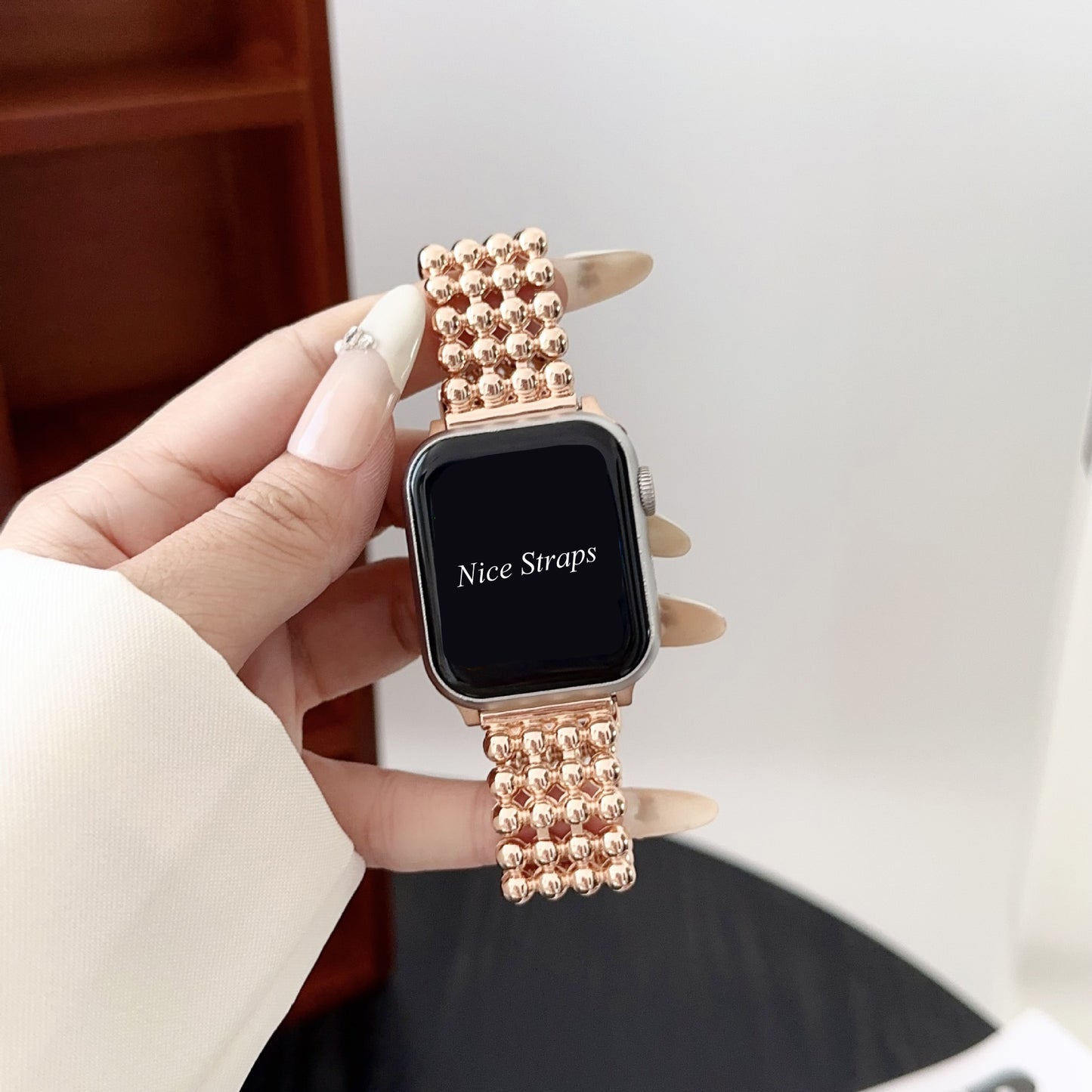 Fashion 4-Bead Metal Bracelet Strap