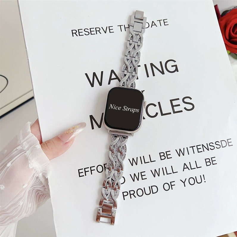 Chanel-Style Diamond Twist Chain Bracelet