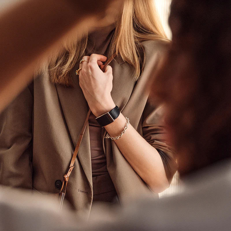 Whoop 5.0 MG LeatherLuxe Band