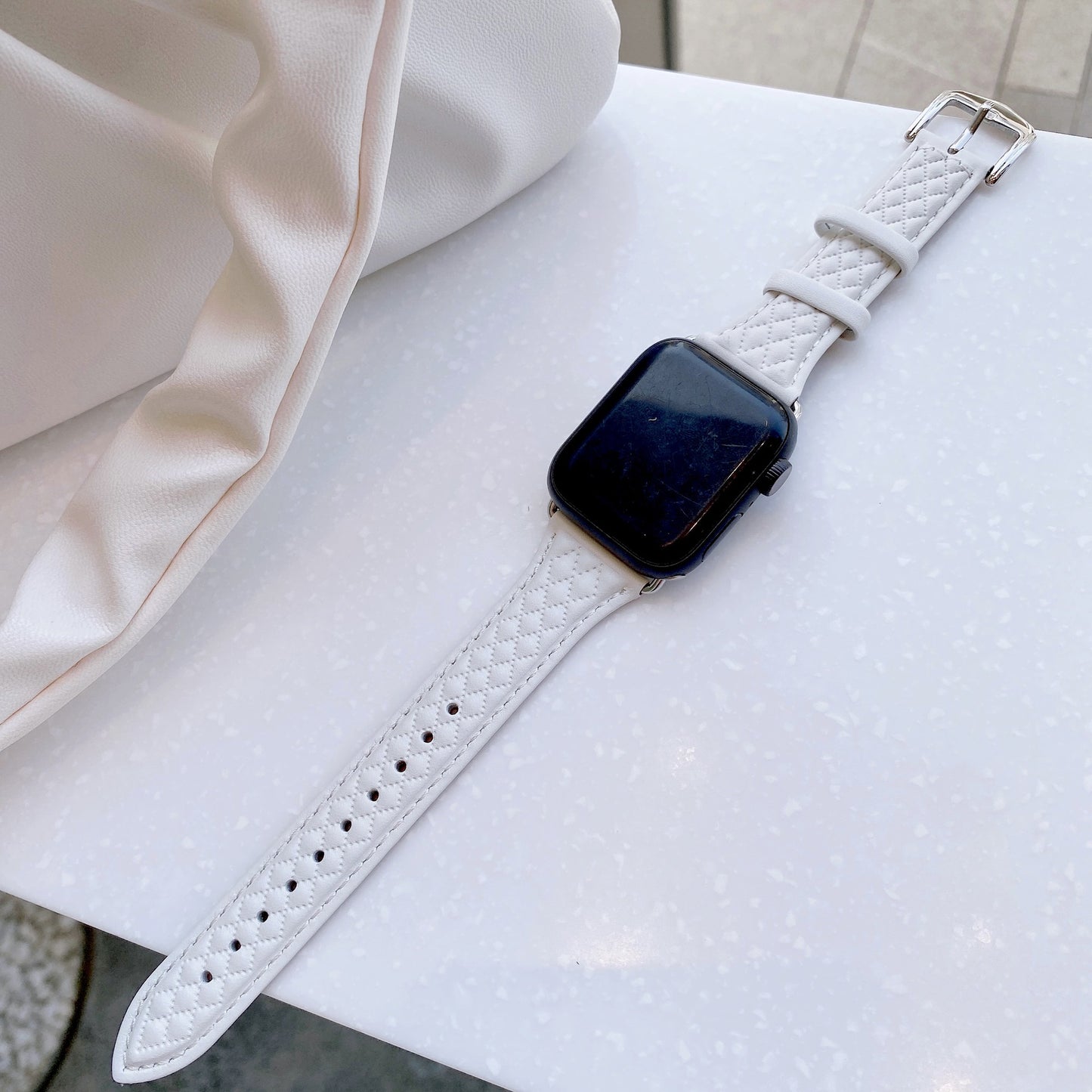 Top Grain Leather 3d Diamond Pattern Watch Strap For Apple Watch Band 38 40 41 42 44 45 Mm For Iwatch Se Series 8 7 Wristband